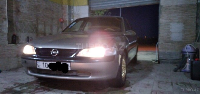 Opel Vectra 1997, 199,695 km - 1.6 l - Bakı
