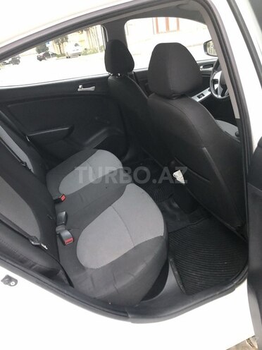 Hyundai Accent 2013, 224,000 km - 1.4 л - Bakı