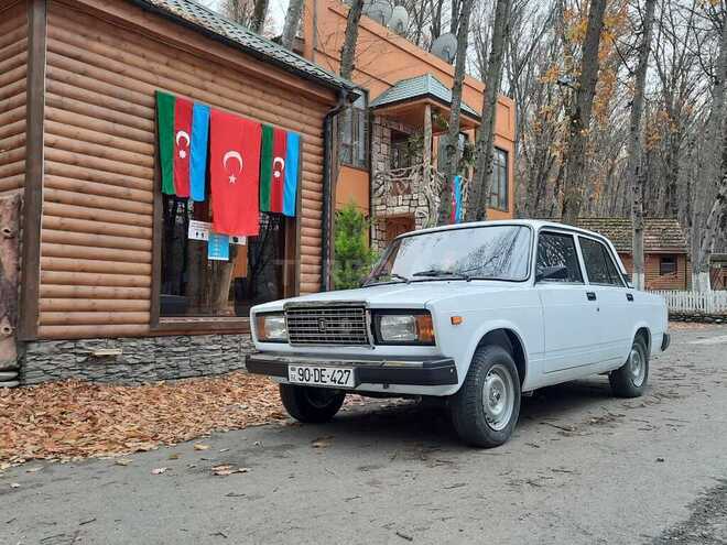 LADA (VAZ) 2107 2008, 20,265 km - 1.6 l - Quba