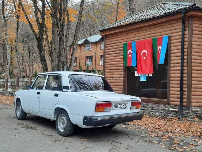 LADA (VAZ) 2107 2008, 20,265 km - 1.6 l - Quba