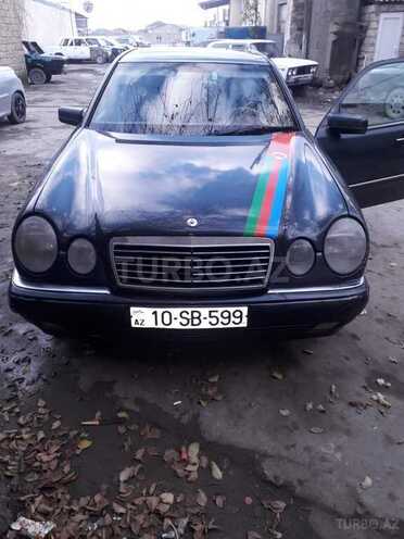 Mercedes E 230 1995, 570,000 km - 2.3 l - Bakı