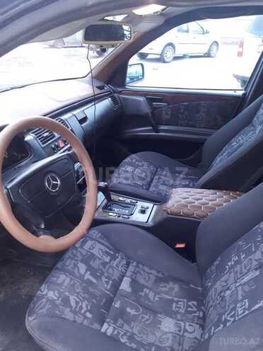 Mercedes E 230 1995, 570,000 km - 2.3 l - Bakı