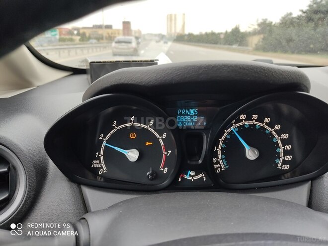 Ford Fiesta 2016, 82,000 km - 1.6 l - Bakı