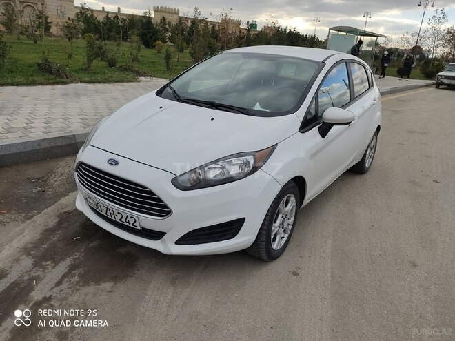 Ford Fiesta 2016, 82,000 km - 1.6 l - Bakı