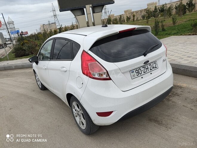 Ford Fiesta 2016, 82,000 km - 1.6 l - Bakı