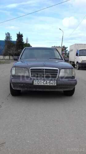 Mercedes E 200 1993, 585,604 km - 2.0 l - Bakı