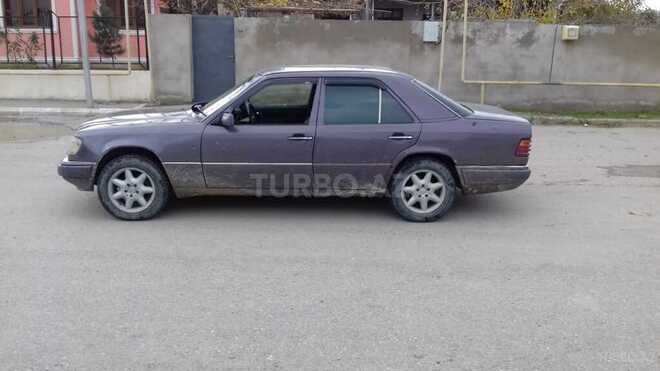 Mercedes E 200 1993, 585,604 km - 2.0 l - Bakı