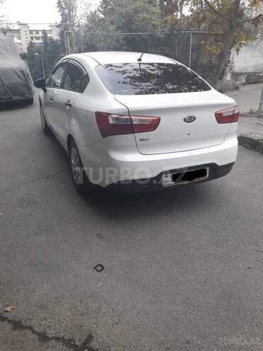 Kia Rio 2013, 200,000 km - 1.4 л - Bakı