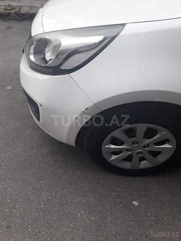 Kia Rio 2013, 200,000 km - 1.4 л - Bakı