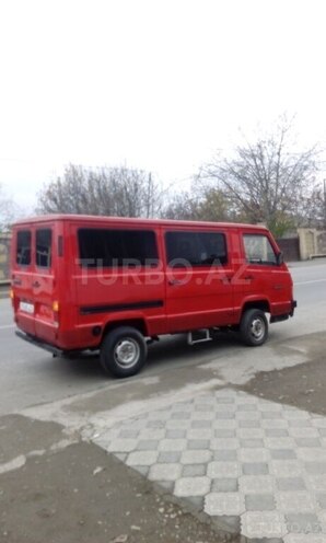 Mercedes 100 1990, 123,425 km - 2.5 l - Balakən