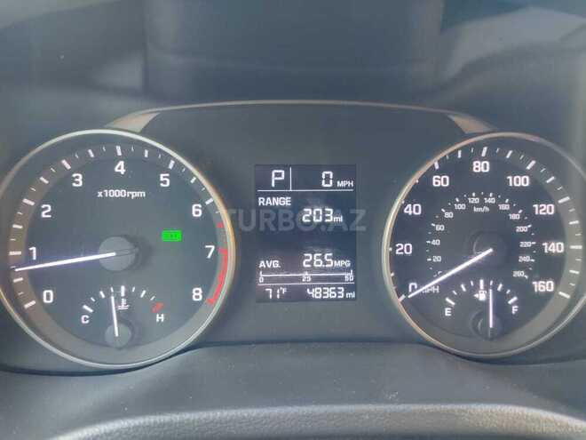 Hyundai Elantra 2017, 50,500 km - 2.0 л - Bakı