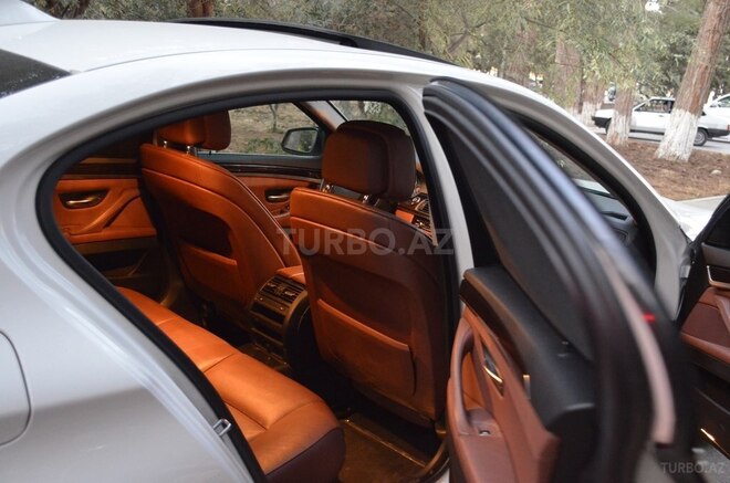 BMW 528 2013, 142,000 km - 2.0 л - Sumqayıt