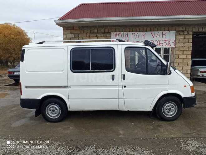 Ford Transit 1999, 500,150 km - 2.5 l - Salyan