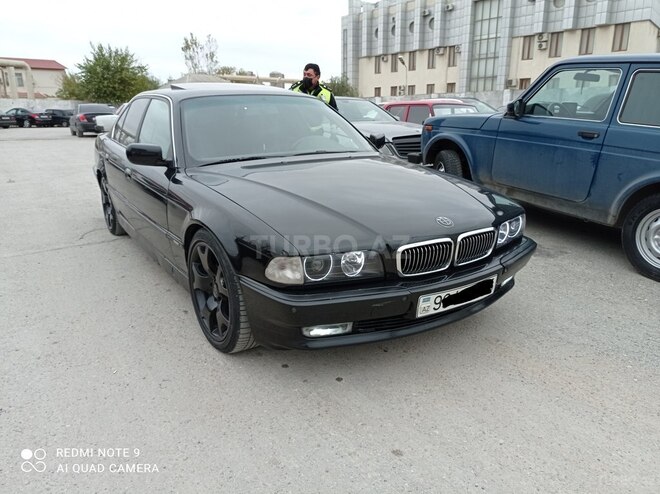 BMW 735 1996, 300,000 km - 3.5 л - Bakı