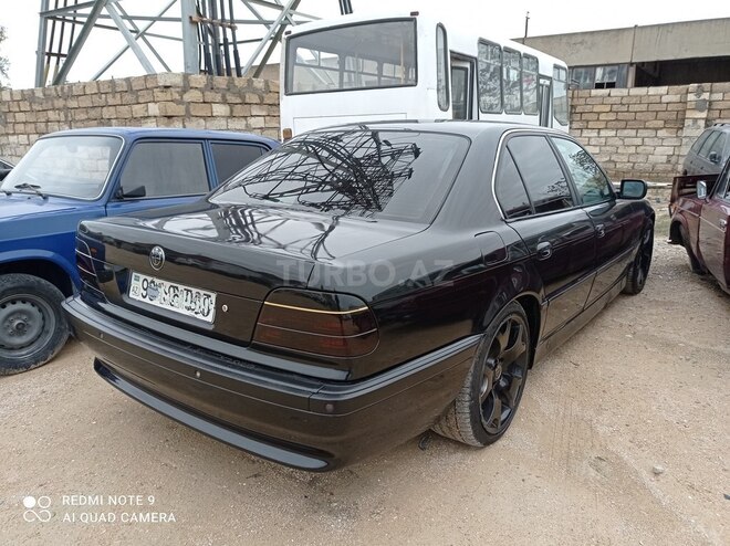 BMW 735 1996, 300,000 km - 3.5 л - Bakı
