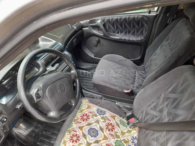 Opel Astra 1995, 420,000 km - 1.6 л - Bakı