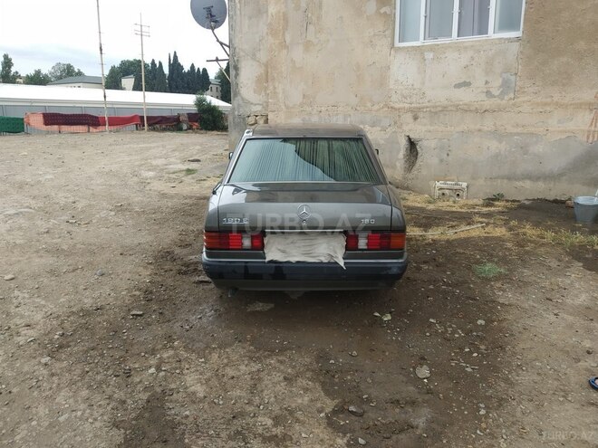 Mercedes 190 1990, 440,000 km - 2.0 l - Gəncə