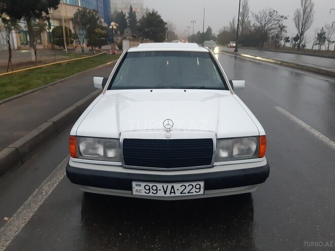 Mercedes 190 1992, 240,000 km - 2.0 l - Bakı