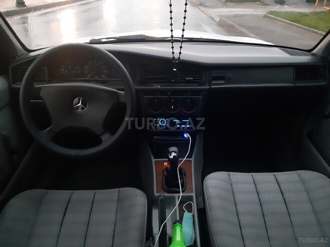 Mercedes 190 1992, 240,000 km - 2.0 l - Bakı