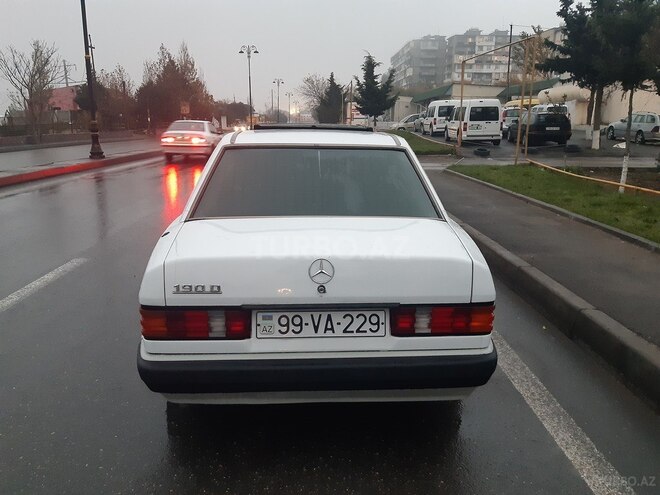 Mercedes 190 1992, 240,000 km - 2.0 l - Bakı