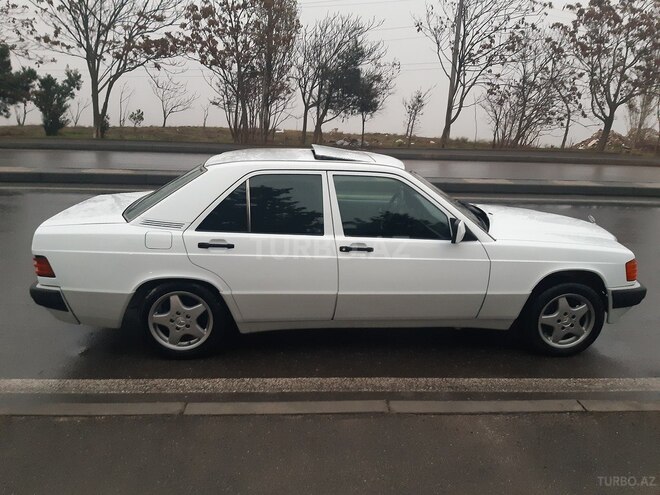 Mercedes 190 1992, 240,000 km - 2.0 l - Bakı
