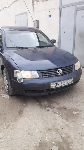Volkswagen Passat 2000, 470,000 km - 1.6 л - Bakı