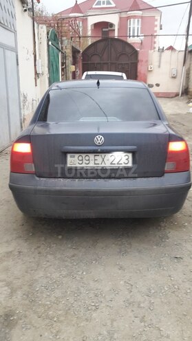 Volkswagen Passat 2000, 470,000 km - 1.6 л - Bakı