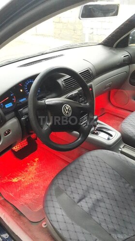 Volkswagen Passat 2000, 470,000 km - 1.6 л - Bakı