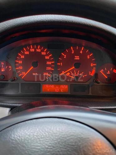 BMW 320 2003, 176,500 km - 2.0 л - Bakı