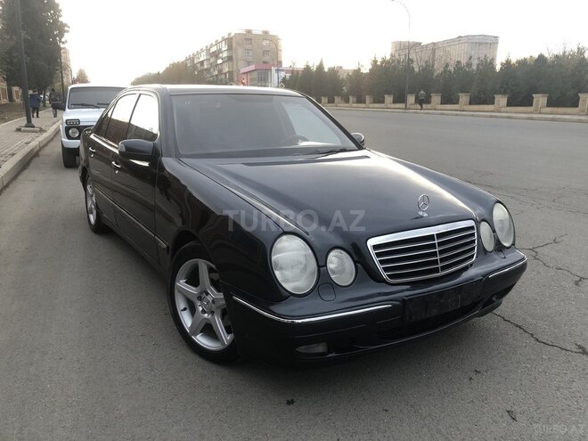 Mercedes E 240 1999, 396,000 km - 2.4 l - Bakı