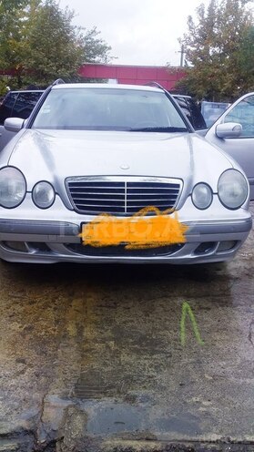 Mercedes E 240 2000, 421,450 km - 2.4 l - Bakı