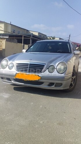 Mercedes E 240 2000, 421,450 km - 2.4 l - Bakı
