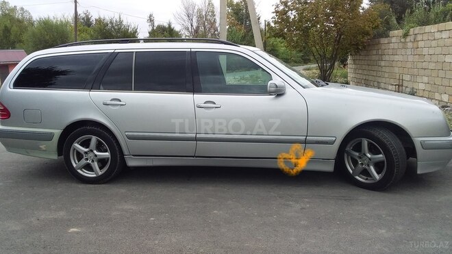 Mercedes E 240 2000, 421,450 km - 2.4 l - Bakı