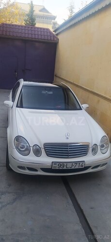Mercedes E 240 2002, 211,000 km - 2.6 l - Yevlax