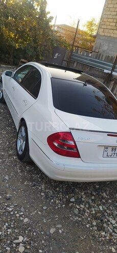 Mercedes E 240 2002, 211,000 km - 2.6 l - Yevlax