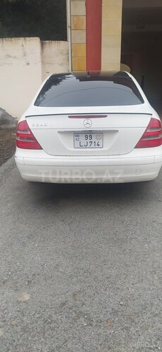 Mercedes E 240 2002, 211,000 km - 2.6 l - Yevlax