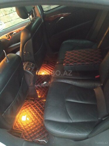 Mercedes E 240 2002, 211,000 km - 2.6 l - Yevlax