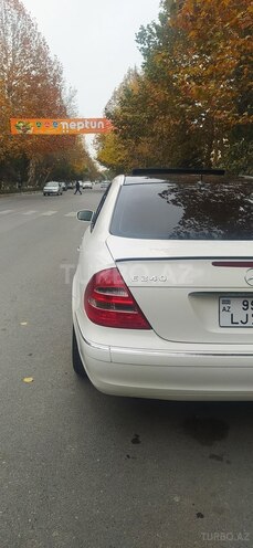 Mercedes E 240 2002, 211,000 km - 2.6 l - Yevlax