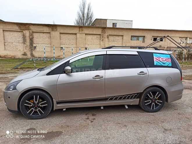 Mitsubishi Grandis 2004, 318,000 km - 2.4 л - Sumqayıt