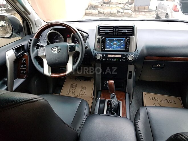 Toyota Prado 2010, 178,000 km - 2.7 l - Bakı