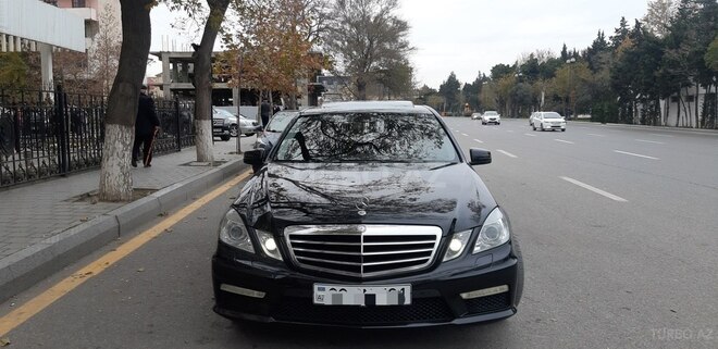 Mercedes E 250 2010, 180,000 km - 2.2 l - Bakı