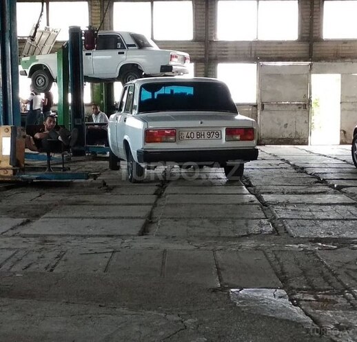 LADA (VAZ) 2107 2009, 178,000 km - 1.6 л - Quba