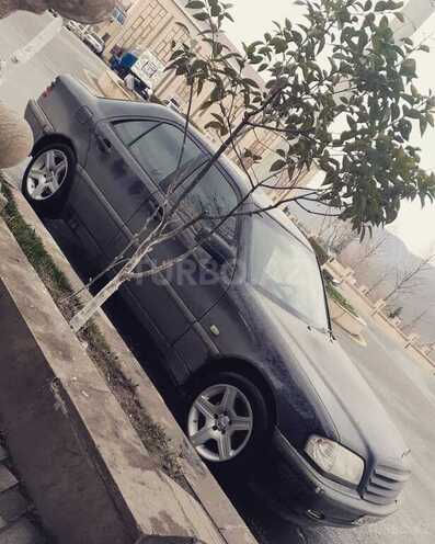 Mercedes C 180 1999, 420,000 km - 1.8 л - Şamaxı