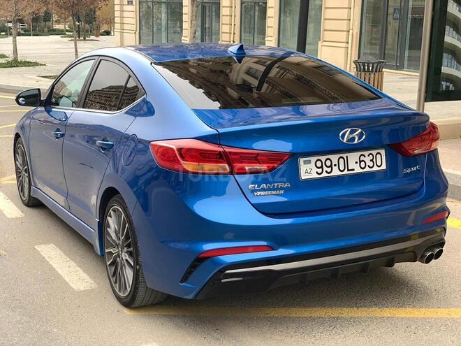 Hyundai Elantra 2018, 35,000 km - 1.6 l - Bakı