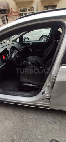 Opel Astra 2011, 235,000 km - 1.3 l - Bakı