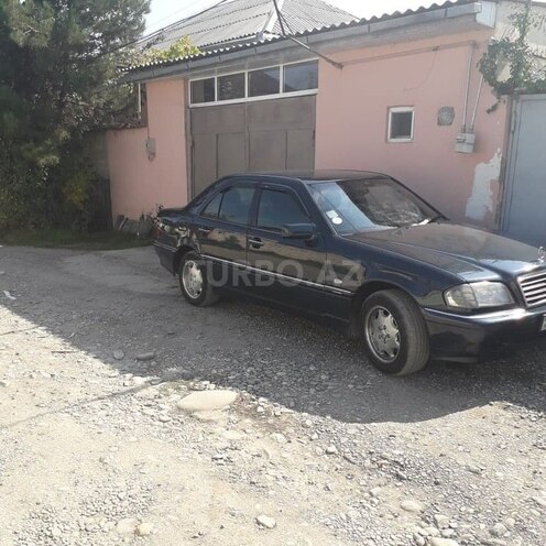 Mercedes C 180 2000, 230,000 km - 1.8 l - Bakı
