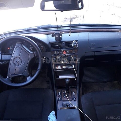 Mercedes C 180 2000, 230,000 km - 1.8 l - Bakı