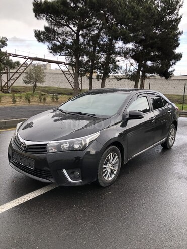Toyota Corolla 2014, 210,000 km - 1.6 l - Bakı
