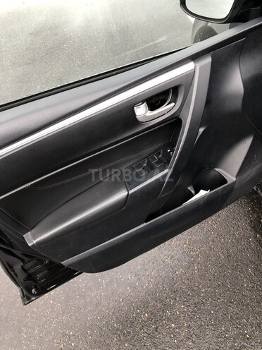 Toyota Corolla 2014, 210,000 km - 1.6 l - Bakı