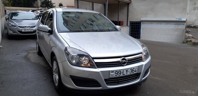 Opel Astra 2006, 300,000 km - 1.3 l - Bakı